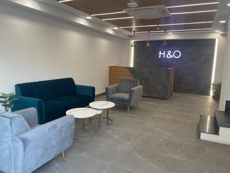 Hub And Oak
